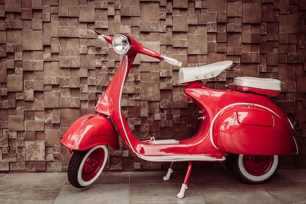 Où acheter un scooter Vespa elettrica en bon état ?